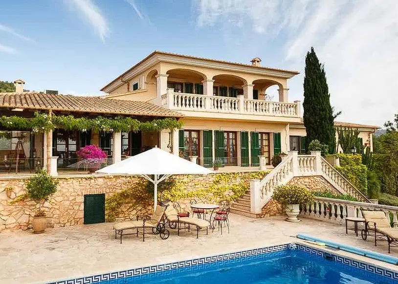 Desain Arsitektur Rumah Mediterania